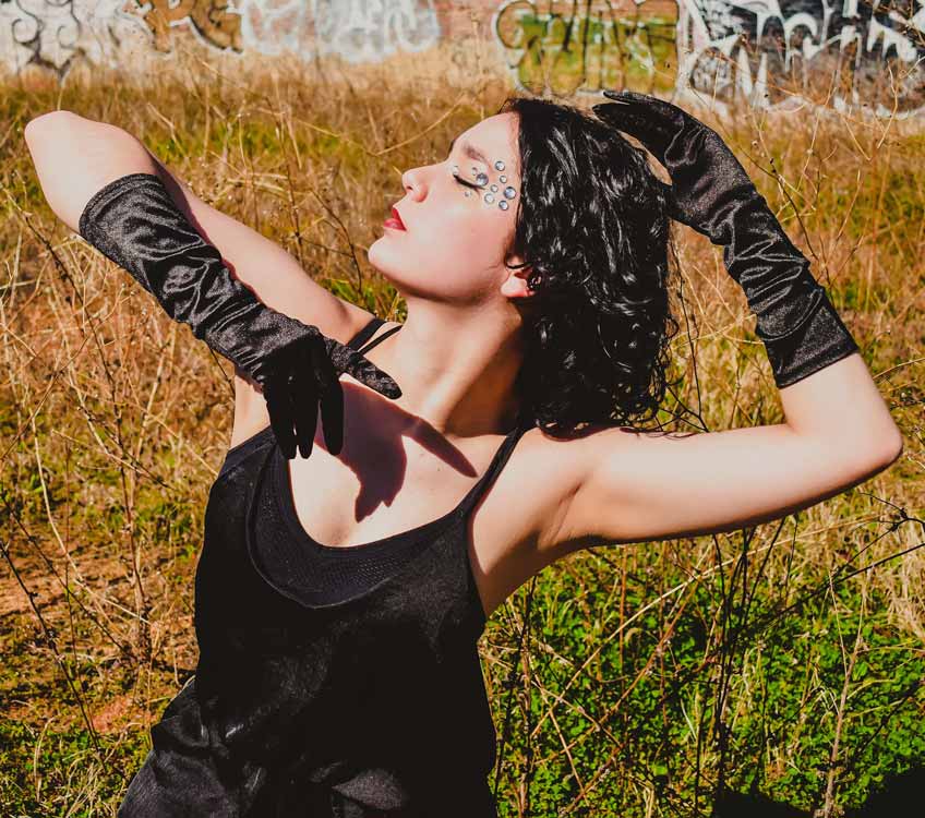 Kira Takei homepage photo 2