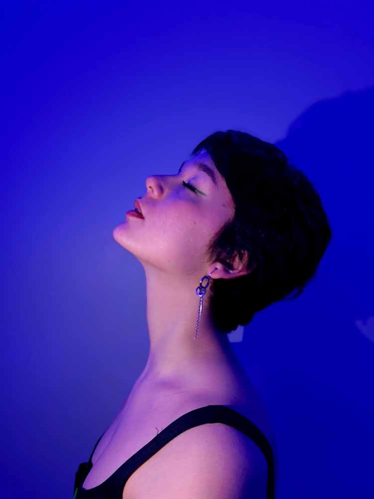 Kira Takei photos page 33